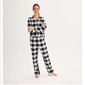 Family PJs Women's Buffalo Plaid Top & Bottoms Pajama Set - Size XL